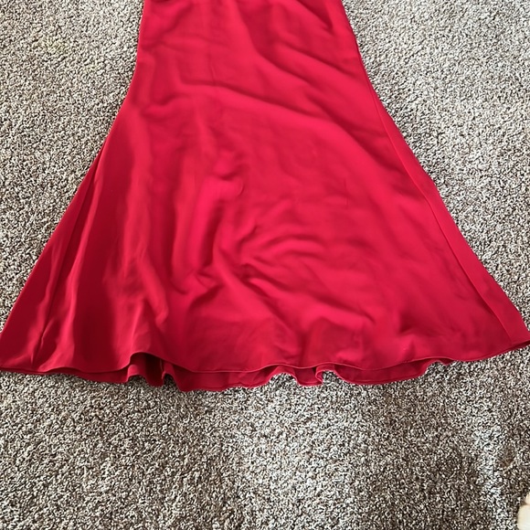 Vera Wang bridesmaids dress - Picture 11 of 13